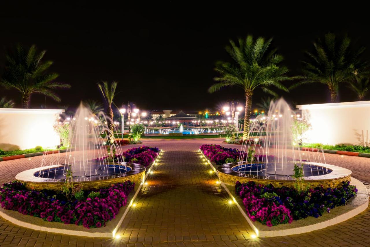 Swiss International Hotel Villas Unaizah - Al Qassim Exterior foto
